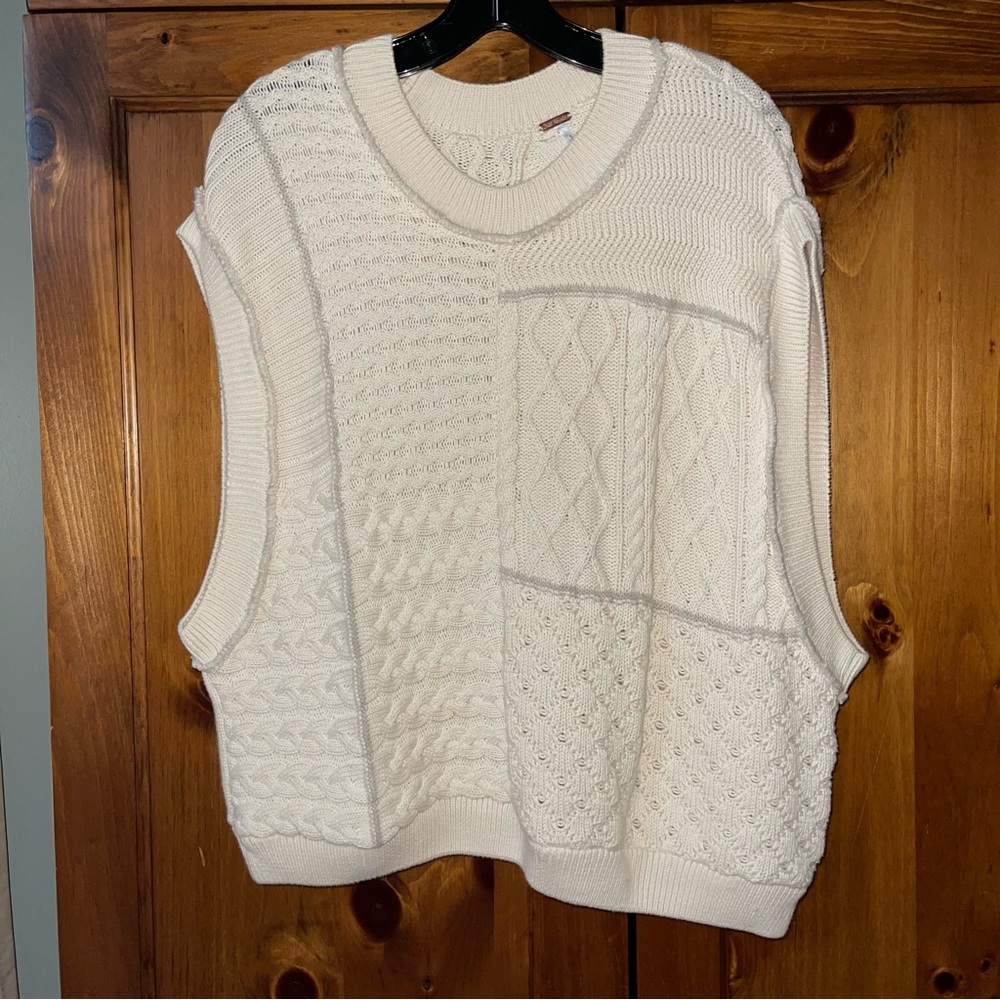 WOMENS FREE PEOPLE BEIGE CREWNECK VEST